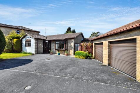 Dorchester Avenue, Bourne, PE10 2 bed bungalow for sale