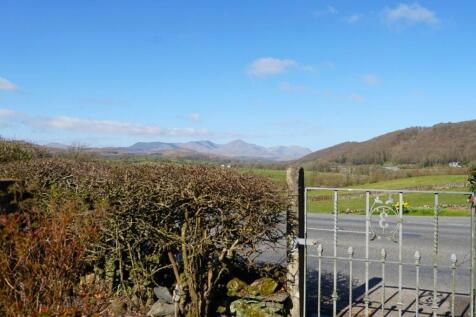 Lowick Green, Ulverston 2 bed terraced house for sale