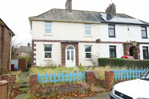 2 bedroom semi-detached house for sale