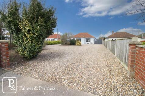 Judith Avenue, Knodishall... 3 bed bungalow for sale