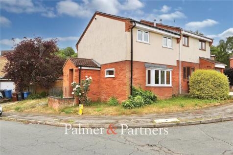 Andros Close, Ipswich, Suffolk, IP3 3 bed semi