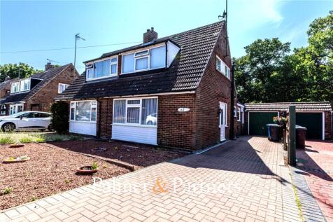 Temple Road, Ipswich, Suffolk, IP3 2 bed semi