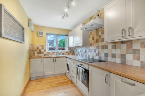 1 bedroom flat for sale