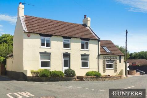 Gillus Lane, Bempton, Bridlington 3 bed detached house for sale