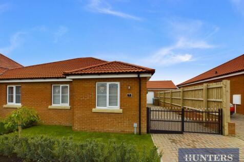 2 bedroom semi-detached bungalow for sale