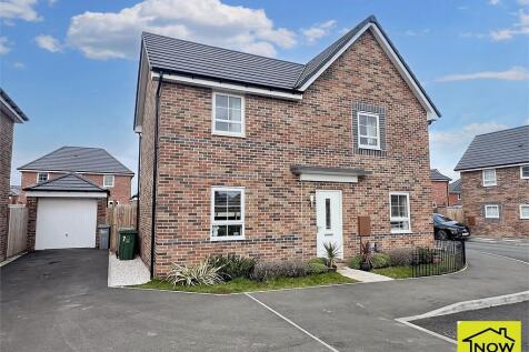 Slingsby Drive, Fernwood, Newark... 4 bed detached house for sale