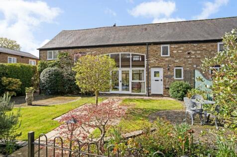 Woodcock Hill, Rickmansworth... 3 bed end of terrace house for sale
