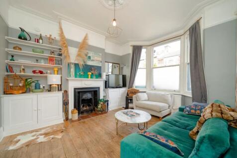Ranelagh Road, London NW10 4 bed terraced house for sale