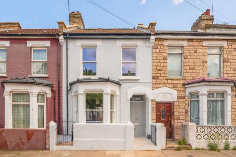 Napier Road, London NW10 4 bed house for sale