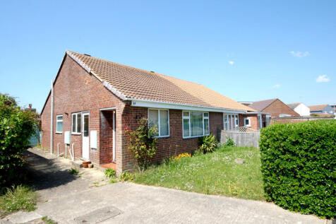 2 bedroom semi-detached bungalow for sale
