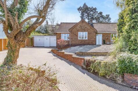 Mayfields, Southcrest, Redditch... 3 bed detached house for sale