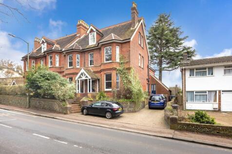 7 bedroom semi-detached house for sale