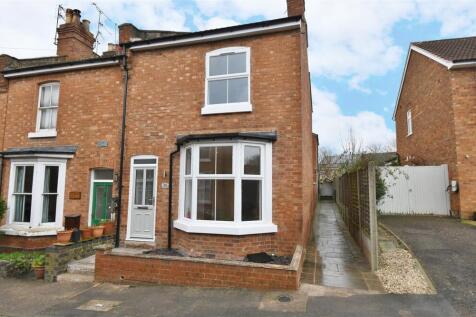 North Villiers Street, Leamington Spa 2 bed end of terrace house for sale