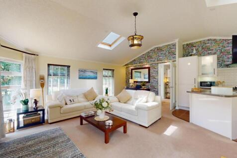 SCAMPSTONLODGES, Malton 3 bed house for sale