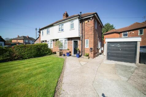 Pendlebury Road, Gatley, Stockport, SK8 3 bed semi