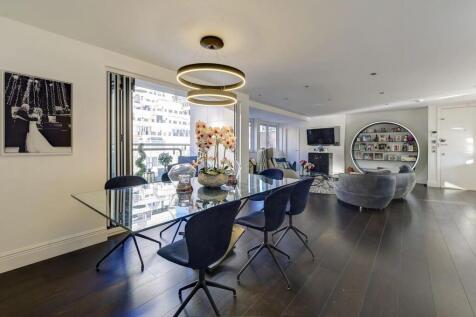 Praed Street, London, W2. 4 bed flat for sale