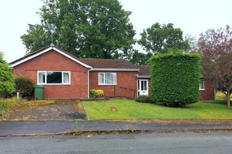 Elizabeth Grove, Highley, Bridgnorth 4 bed detached bungalow for sale