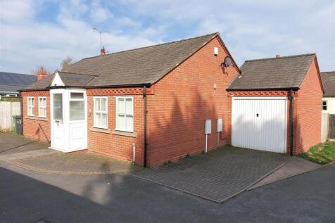 2 bedroom detached bungalow for sale