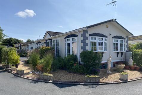 2 bedroom park home for sale