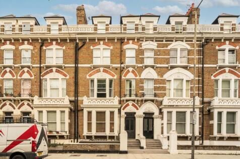 2 bedroom flat for sale