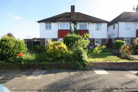 Petworth Close, Northolt 2 bed maisonette for sale