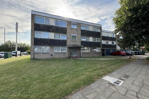 Church Avenue, Northolt 1 bed duplex for sale