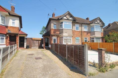 2 bedroom maisonette for sale