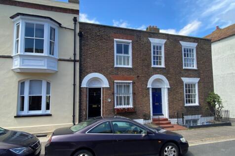 Sandown Road, Deal, CT14 2 bed terraced house for sale