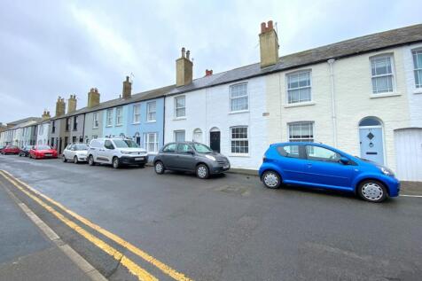 York Road, Walmer, CT14 2 bed cottage for sale