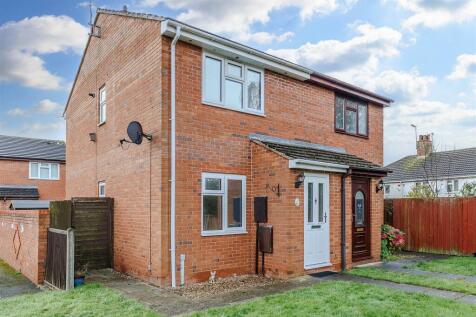 Terrill Court, Evesham WR11 2 bed semi