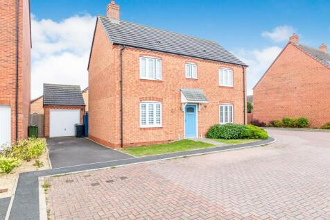 Buttercup Close, Evesham WR11 4 bed detached house for sale