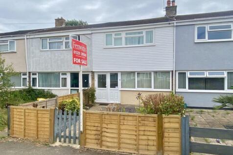 3 bedroom terraced house for sale