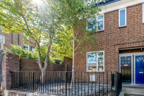 Winforton Street, London SE10 2 bed semi