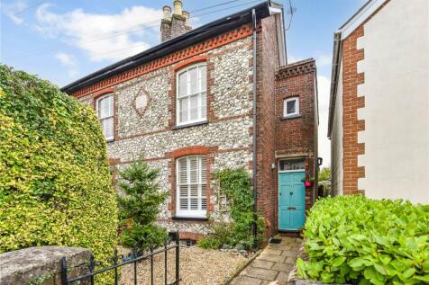 Green Lane, Chichester, PO19 3 bed semi