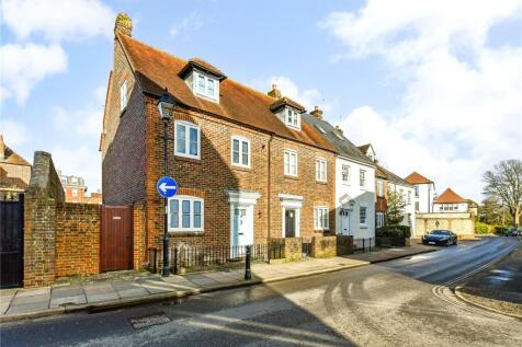 St Peters, Chichester, West Sussex, PO19 3 bed end of terrace house for sale