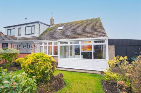 3 bedroom semi-detached bungalow for sale