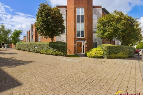 2 bedroom flat for sale