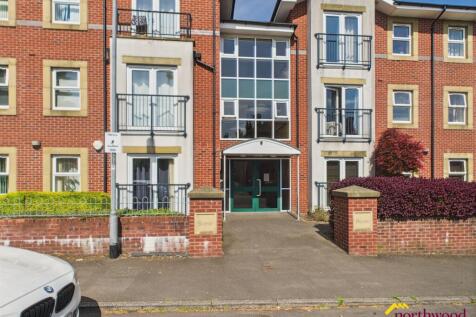 2 bedroom flat for sale