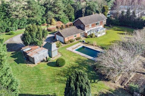 Forest Hill, Hartford, Northwich... 4 bed detached house for sale