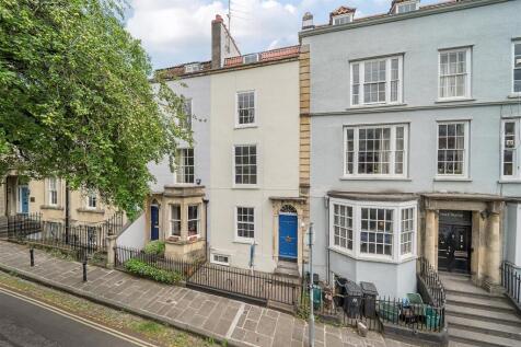 4 bedroom house for sale