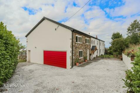 4 bedroom barn conversion for sale