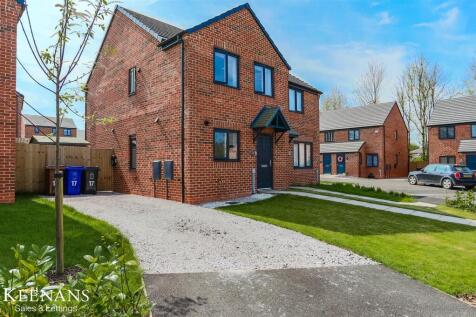 3 bedroom semi-detached house for sale