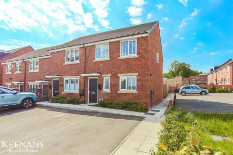 3 bedroom end of terrace house for sale