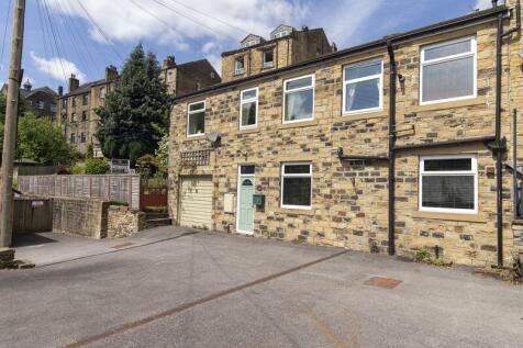 16a Elland Road, Ripponden HX6 4DB 3 bed end of terrace house for sale