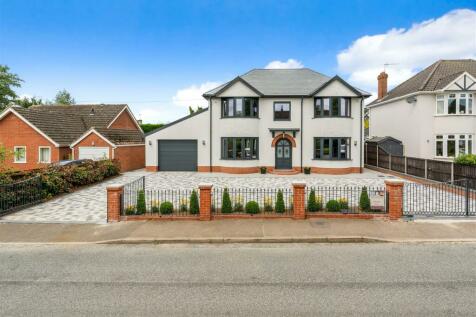 5 bedroom detached house for sale