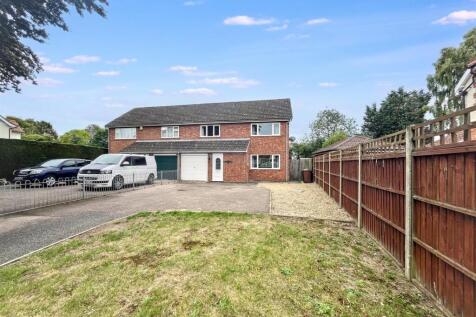 4 bedroom semi-detached house for sale
