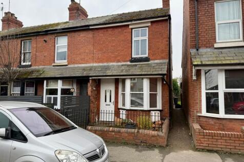 Grandstand Road, Hereford, HR4 2 bed end of terrace house for sale