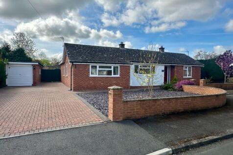 Pippin Close, Hampton Bishop... 4 bed detached bungalow for sale