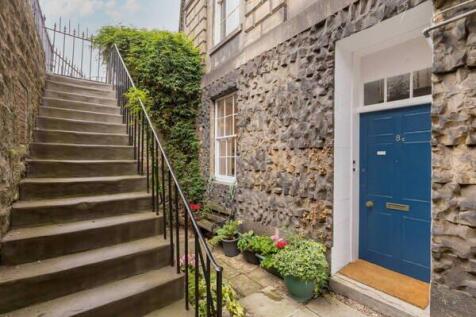 8C/2 Abercromby Place, New Town... 2 bed flat for sale