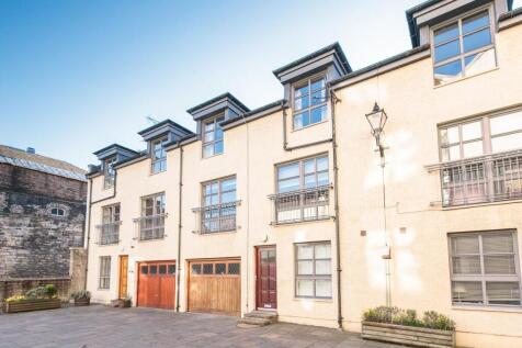 30 Old Tolbooth Wynd, Old Town... 3 bed house for sale